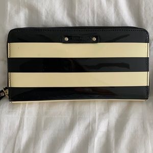 Kate Spade black & cream striped wallet